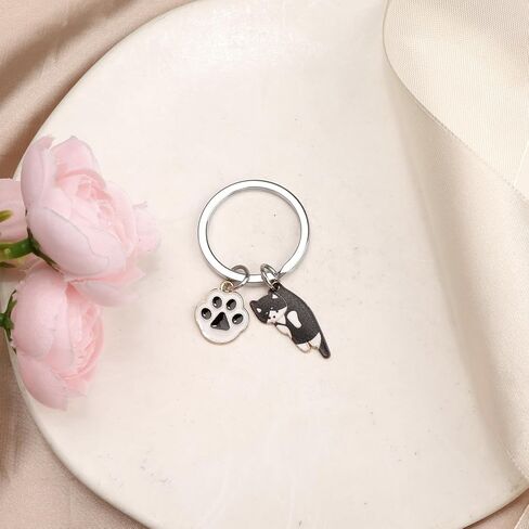 Cat Keychain, Cats Keychain with Paw Pendant for Women, Cute Kitty Gift for Friends Girlfriend Bestie Cat Lovers in Saudi Arabia