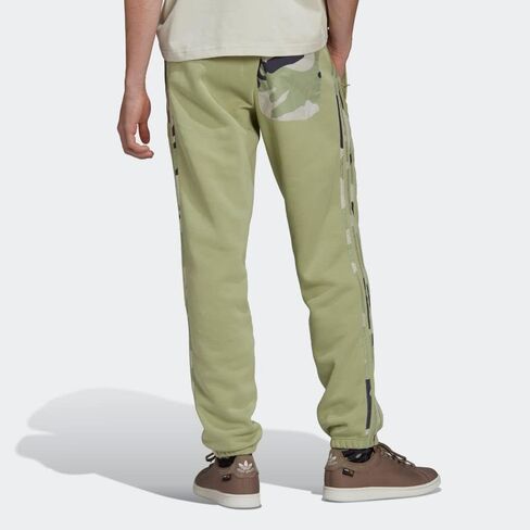adidas Originals Men's Graphics Camo Sweatpants in Saudi Arabia
