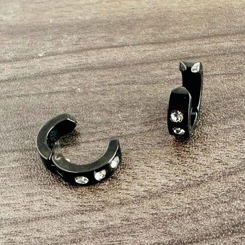 Punk Rock Stainless Steel Three Cubic Zirconia Huggie Ear Clip On Earrings in Saudi Arabia