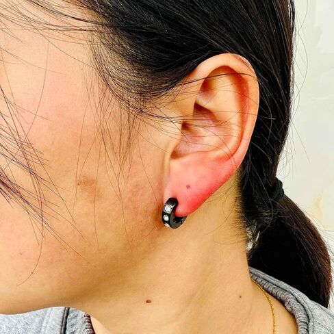 Punk Rock Stainless Steel Three Cubic Zirconia Huggie Ear Clip On Earrings in Saudi Arabia