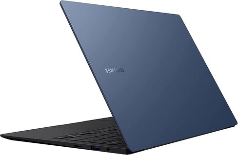 كمبيوتر محمول Samsung Galaxy Book Pro Intel Evo Platform شاشة AMOLED مقاس 15.6 بوصة، معالج Intel Core i7 من الجيل الحادي عشر، ذاكرة 16 جيجابايت، 512 جيجابايت SSD، بطارية طويلة الأمد، أزرق غامض in Saudi Arabia