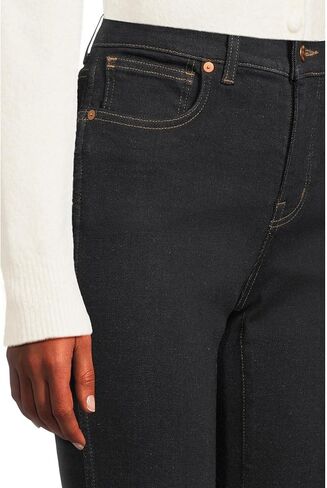 Madewell Women's Stovepipe in Rinse Wash in Saudi Arabia