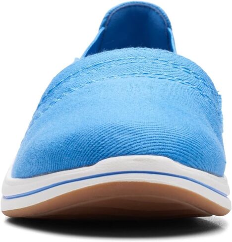 حذاء Clarks Breeze Step للسيدات سهل الارتداء 8.5 C/D أزرق أمريكي in Saudi Arabia