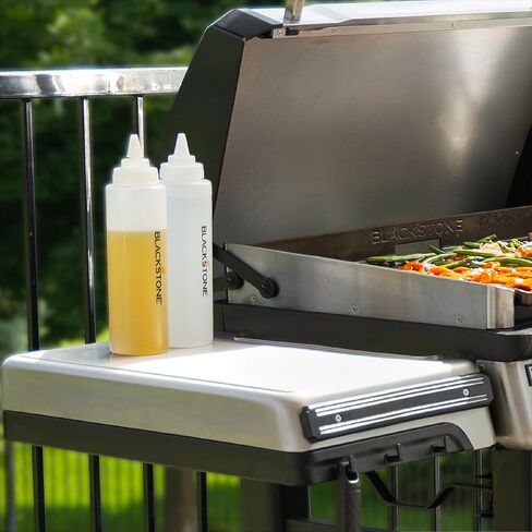 Blackstone 5071 Premium Leak-Free 32 oz Large Set of 2 Durable Clear Food Dispenser Squeeze Squirt Bottle Griddle Accessory with Cap for Sauces, Oil, Condiments,Salad Dressings, Water in Saudi Arabia