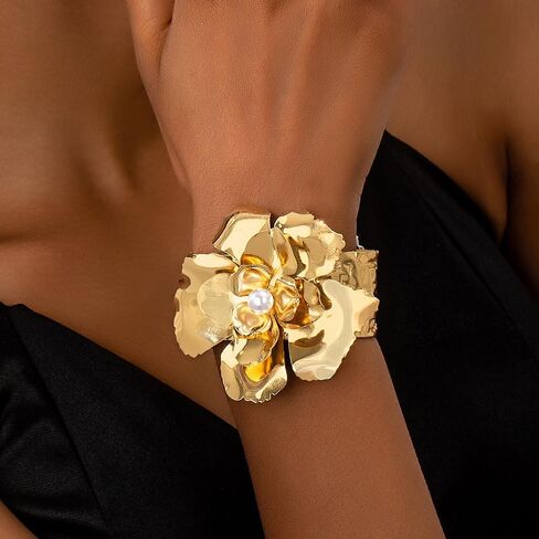 أساور الكفة الذهبية المكتنزة للنساء خمر لؤلؤة كريستال زهرة سوار البوهيمي على الطراز المفتوح الإسورة الزهرة مكتنزة بيان عري in Kuwait