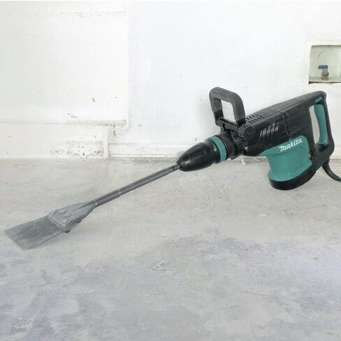 Makita HM1203C 20 lb. Demolition Hammer, accepts SDS-MAX bits in Saudi Arabia