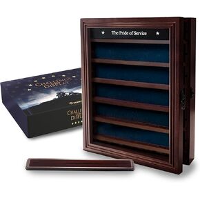 Treevers Challenge Display Case - Military Shadow Box مع أرفف قابلة للتخصيص وخلفية قابلة للدهشة - حامل للعمليات المعدنية والميداليات والشارات والبقع - رف جبل الحائط للجيش ، الشرطة ، رجال الإطفاء