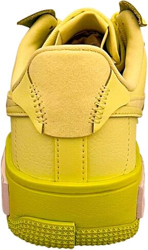 نايك حذاء رياضي للنساء من اير فورس 1 فونتانكا in Kuwait