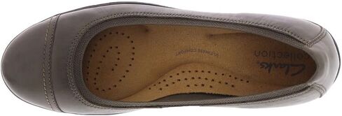 حذاء باليه مسطح Meadow Opal للسيدات من Clarks in Kuwait