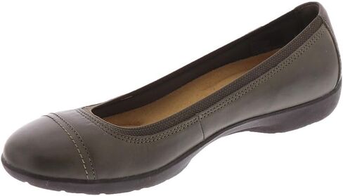 حذاء باليه مسطح Meadow Opal للسيدات من Clarks in Kuwait