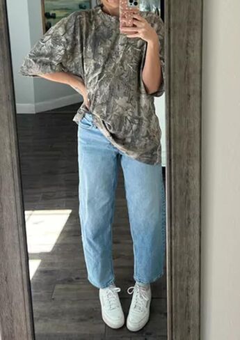 Camo Print Oversized T Shirts for Women Short Sleeve Graphic Print Crew Neck Baggy Shirts Cute Tunic Tee Tops in Kuwait