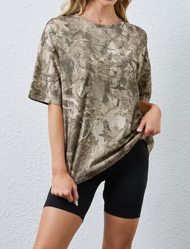 Camo Print Oversized T Shirts for Women Short Sleeve Graphic Print Crew Neck Baggy Shirts Cute Tunic Tee Tops in Kuwait