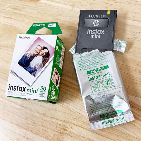 Fujifilm INSTAX Mini Instant Film (White) for Fujifilm Mini 8 & Mini 9 Cameras w/Microfiber Cloth by Quality Photo (20 Film Sheets) in Kuwait