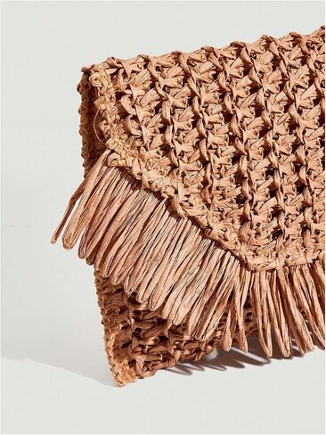 Floerns Women's Woven Straw Envelope Fringe Trim Rattan Beach Clutch Handbag in Saudi Arabia
