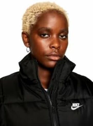 Nike Sportswear Classic Puffer Women's Therma-FIT Loose Vest in Saudi Arabia