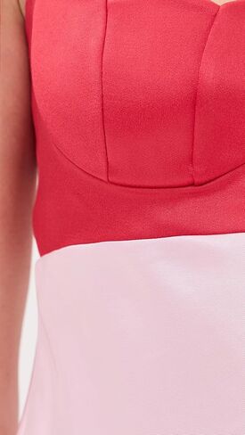 Women's Gwyneth Top in Saudi Arabia