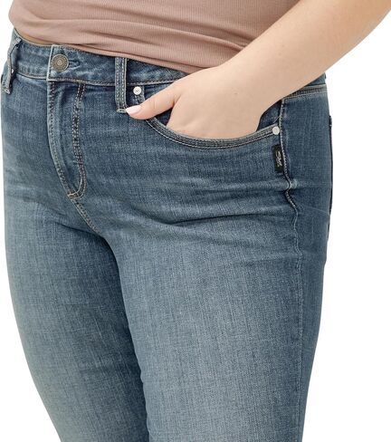 Silver Jeans Co. Women's Plus Size Suki Mid Rise Curvy Fit Capri Jeans in Saudi Arabia