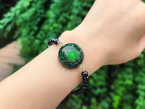 Day Day Up Orgonite Bracelet With Natural Malachite Gemstone & Sri Yantra | Adjustable Healing Quartz Crystal & Chakra Jewelry For Women & Men in Kuwait