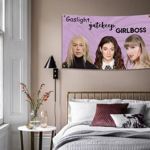 علم المفروشات "Gaslight، Gatekeep، Girlboss" مقاس 3 × 5 أقدام مع 4 حلقات نحاسية لافتة حفلات مضحكة داخلية، هدية جدارية لتزيين غرفة الكلية in Kuwait