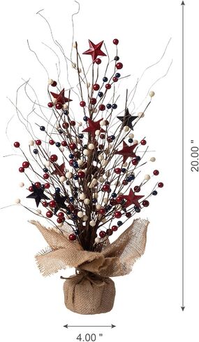 شجرة طاولة التوت الأحمر والنجوم للاحتفال بالرابع من يوليو، شجرة صناعية وزهرة للقطعة المركزية المميزة بقاعدة من الخيش لتزيين سطح الطاولة الوطنية ليوم الاستقلال/يوم المحاربين القدامى in Kuwait