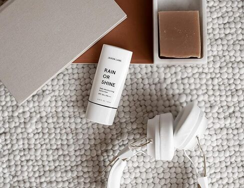 واقي شمسي للوجه مضاد للشيخوخة من رين أو شاين بعامل حماية من الشمس 50 للبشرة الصافية مع الشاي الأخضر وحمض الهيالورونيك وفيتامين ج وزيت فيتامين هـ ومستخلص الجينسنغ وجذور عرق السوس - مرطب بعامل حماية من الشمس للوجه، خالٍ من العطور، 2.03 أونصة in Kuwait