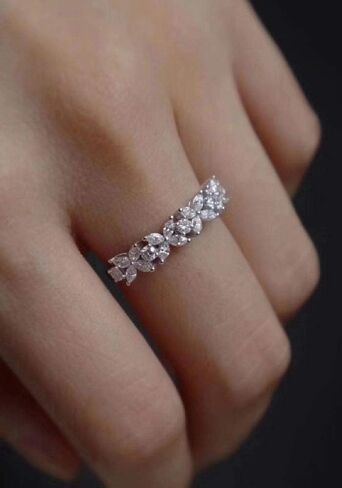 Exquisite Flower Shape Cubic Zirconia Eternity Wedding Engagement Band Single Row Diamond Ring for Women (US code 6) in Saudi Arabia