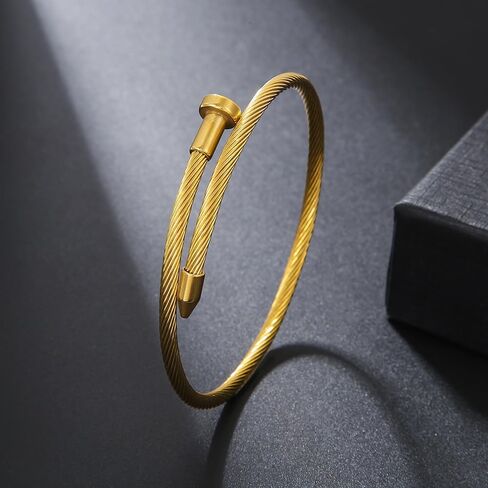 Lamdo 18K Gold Plated Womens Stackable Floral Gold Clover Bracelets Set Love Bangle Bracelets Non Tarnish, Gold Bracelet Set Trendy Jewelry,Gifts for Women's Day and Mother's Day in Kuwait
