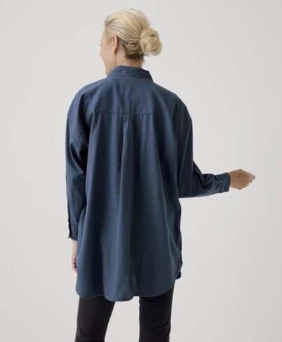 Pact Organic Cotton Women's Lightweight Oversized Shirt in Kuwait