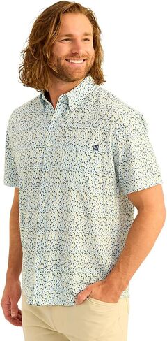 Huk Men Pattern Kona Pattern Short Sleeve Fishing Button Down Down Sirt in Kuwait