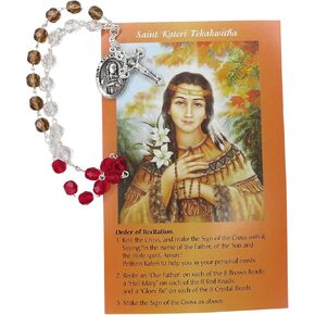 Needzo Catholic Prayer Card and Rosary Gift Set, Saint Kateri Chaplet with Multicolored Crystal Beads and Silver Tone Medal, Pocket Prayers and Rosaries, 5.75 Inches
