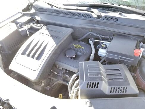 Baffled Billet Valve Cover Breather compatible with 2010-2017 Chevrolet Equinox & GMC Terrain 2.4L Ecotec (Flat Black) in Saudi Arabia