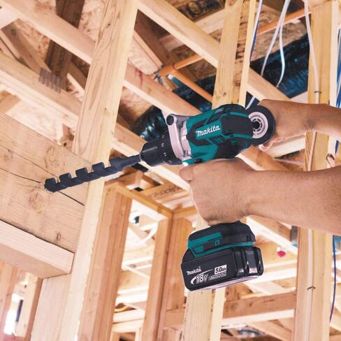 Makita XT268T 18V LXT Lithium-Ion Brushless Cordless 2-Pc. Combo Kit (5.0Ah) in Kuwait