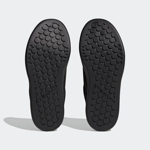 حذاء أديداس Five Ten Freerider Mountain Bike للنساء، أسود، مقاس 8.5 in Kuwait