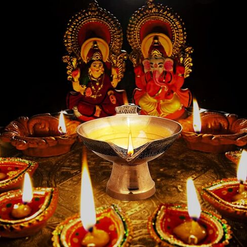 النحاس Akhand Laxmi Deepak Pital Diya /Deepak for Arti Puja - ديكور عناصر للمنزل ديكور Office Temple Pooja Decords (Pack of 2 Brass Akhand Diya) in Kuwait