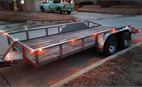 10pcs Red 4 LED Side Marker Lights الأمامية الخلفية الخلفية الخلفية الخلفية ذيل تحذير مؤشرات المنعطفات مصباح صخور العجلة الزجاجية لسيارات Truck Tailer Car Camper Boat ATV DC12V-24V in Kuwait