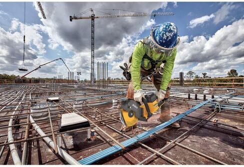 Dewalt DCS692B 60V MAX Brushless Lithium-Ion 9 in. Cordless Cut Off Saw (Tool Only) in Saudi Arabia