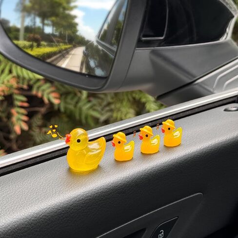 4pcs Mini Cactus Car Dashboard Decorations ، حلي مرآة الرؤية الخلفية الرائعة مع ملصق لاصق ، ديكورات لوحة القيادة المضحكة للسيارات ، المنزل ، والحديقة (الصبار) in Kuwait