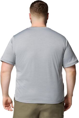Columbia Men's Sage Peak Knit Short Sleeve Crew in Saudi Arabia