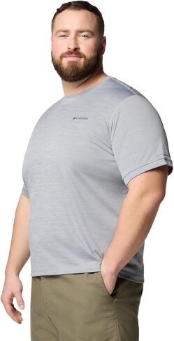 Columbia Men's Sage Peak Knit Short Sleeve Crew in Saudi Arabia
