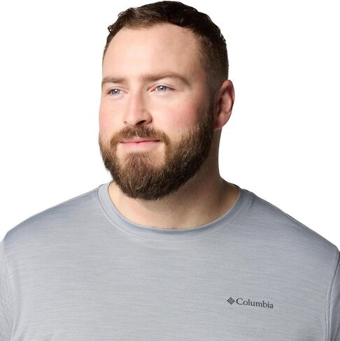 Columbia Men's Sage Peak Knit Short Sleeve Crew in Saudi Arabia