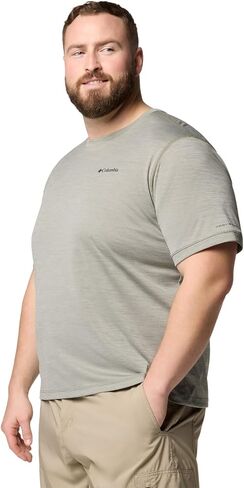 Columbia Men's Sage Peak Knit Short Sleeve Crew in Saudi Arabia