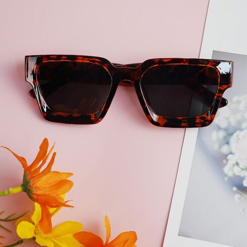 Sunglasses for Women Men Retro Classic Metal Stylish Trendy Sun Glasses UV400 Protection in Saudi Arabia