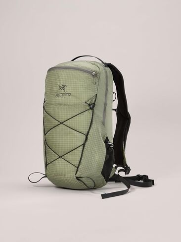 Arc'teryx Aerios 18 Backpack | Ultralight 18L Daypack with a Customizable Fit - Redesign | Black, Regular in Saudi Arabia