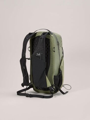 Arc'teryx Aerios 18 Backpack | Ultralight 18L Daypack with a Customizable Fit - Redesign | Black, Regular in Saudi Arabia