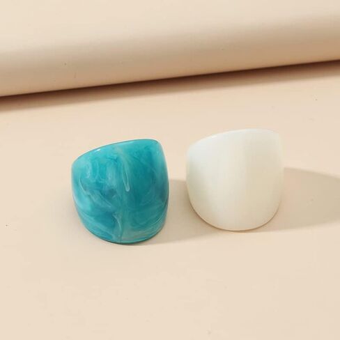Chunky Resin Rings Set Unique Multicolor Acrylic Rings Cute Aesthetic Y2k Statement Ring Vintage Stackable Wide Thick Dome Plastic Rings Knuckle Finger Jewelry for Women in Saudi Arabia