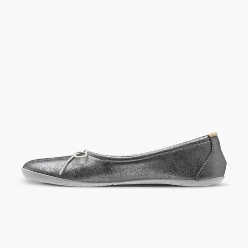 Vivobarefoot Jing Jing, Womens Leather Ballet Pump, with Barefoot Sole in Saudi Arabia
