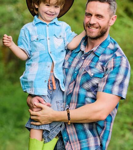 Orca Bracelet for Men Orca Lover Gifts Black Bracelet Orca Charm Jewelry Birthday Gifts for Dad, Dad Birthday Gifts from Daughter, Orca Father Son Nephew Birthday Graduation Gifts in Kuwait