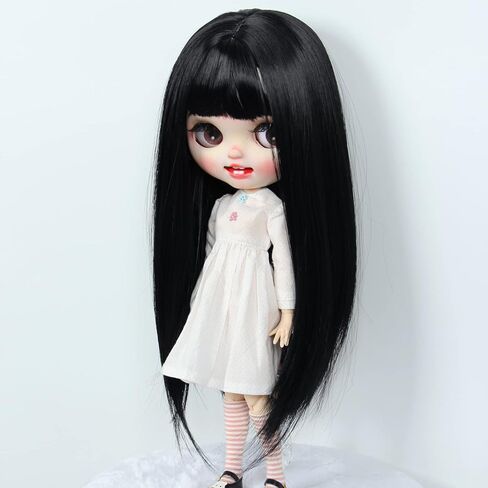 فقط 1pc شعر مستعار من 10 إلى 11 بوصة دمى رأس طويلة مستقيمة (أحمر داكن) in Kuwait