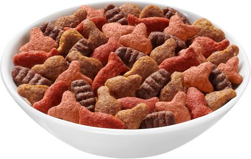 Purina Friskies Dry Cat Food, Seafood Sensations - (4) 3.15 lb. Bags in Kuwait