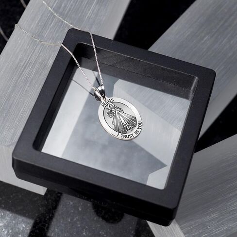 Picturesongold.com الميدالية الدينية الرحمة الإلهية ، المتوفرة باللون الأصفر الصلب أو الفضة الصلبة أو الجنيه الاسترليني in Kuwait